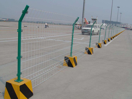 公路护栏网