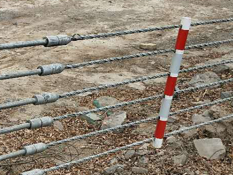 公路绳索护栏
